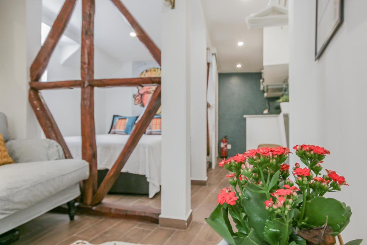 Alfama Lyfe Apartment Lisbon Luaran gambar