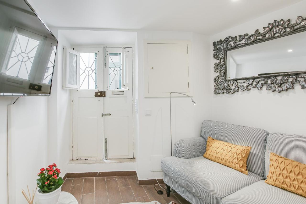 Alfama Lyfe Apartment Lisbon Luaran gambar