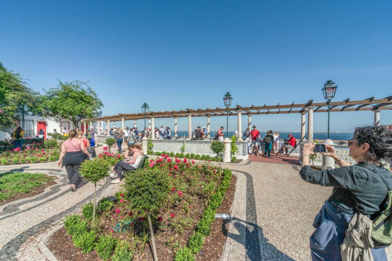 Alfama Lyfe Apartment Lisbon Luaran gambar