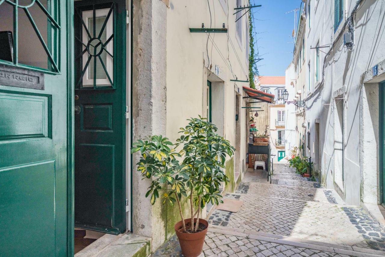 Alfama Lyfe Apartment Lisbon Luaran gambar